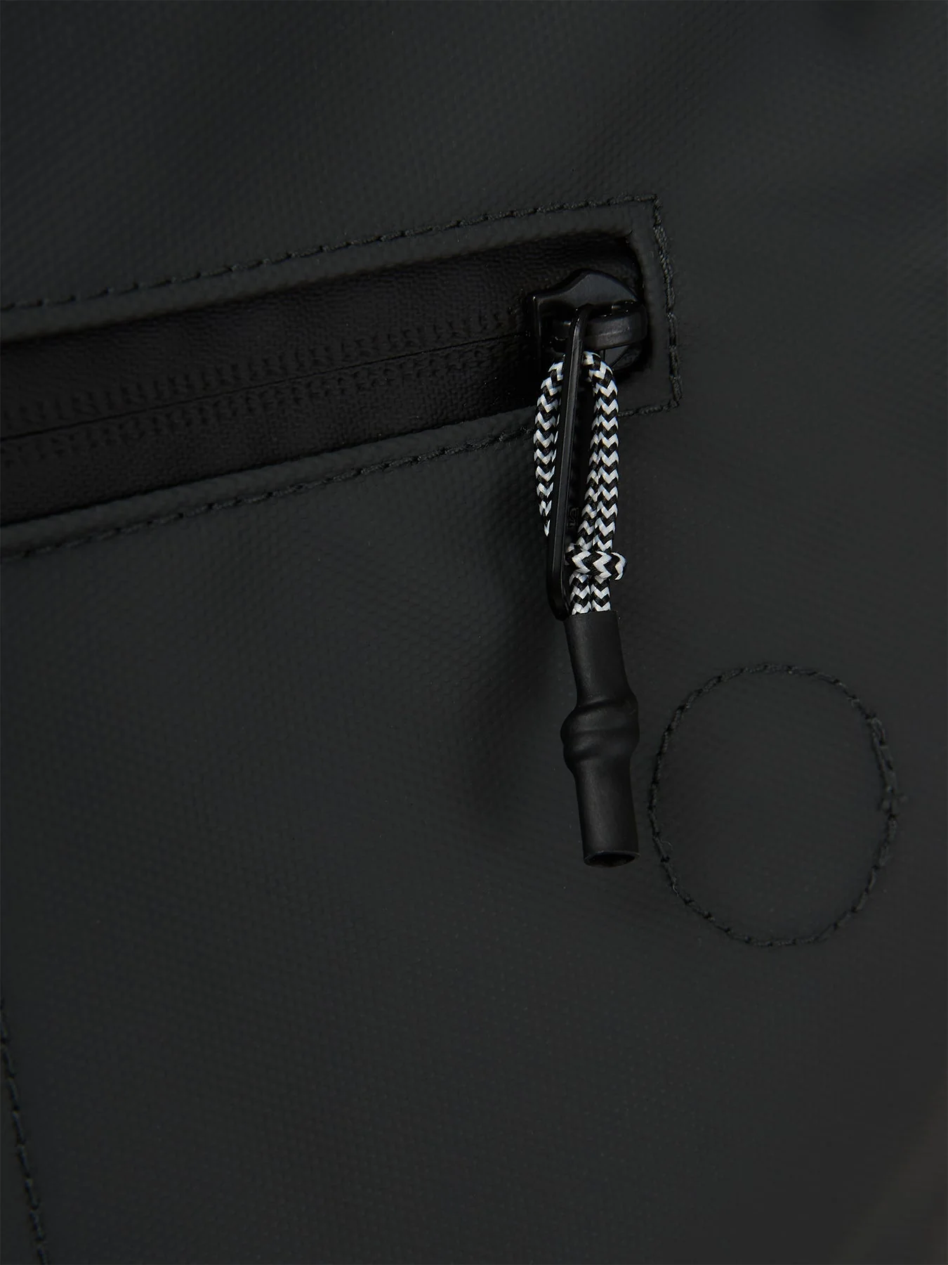 Ela Mo™ Daypack Rucksack | Coated Edition Slate - Image 6