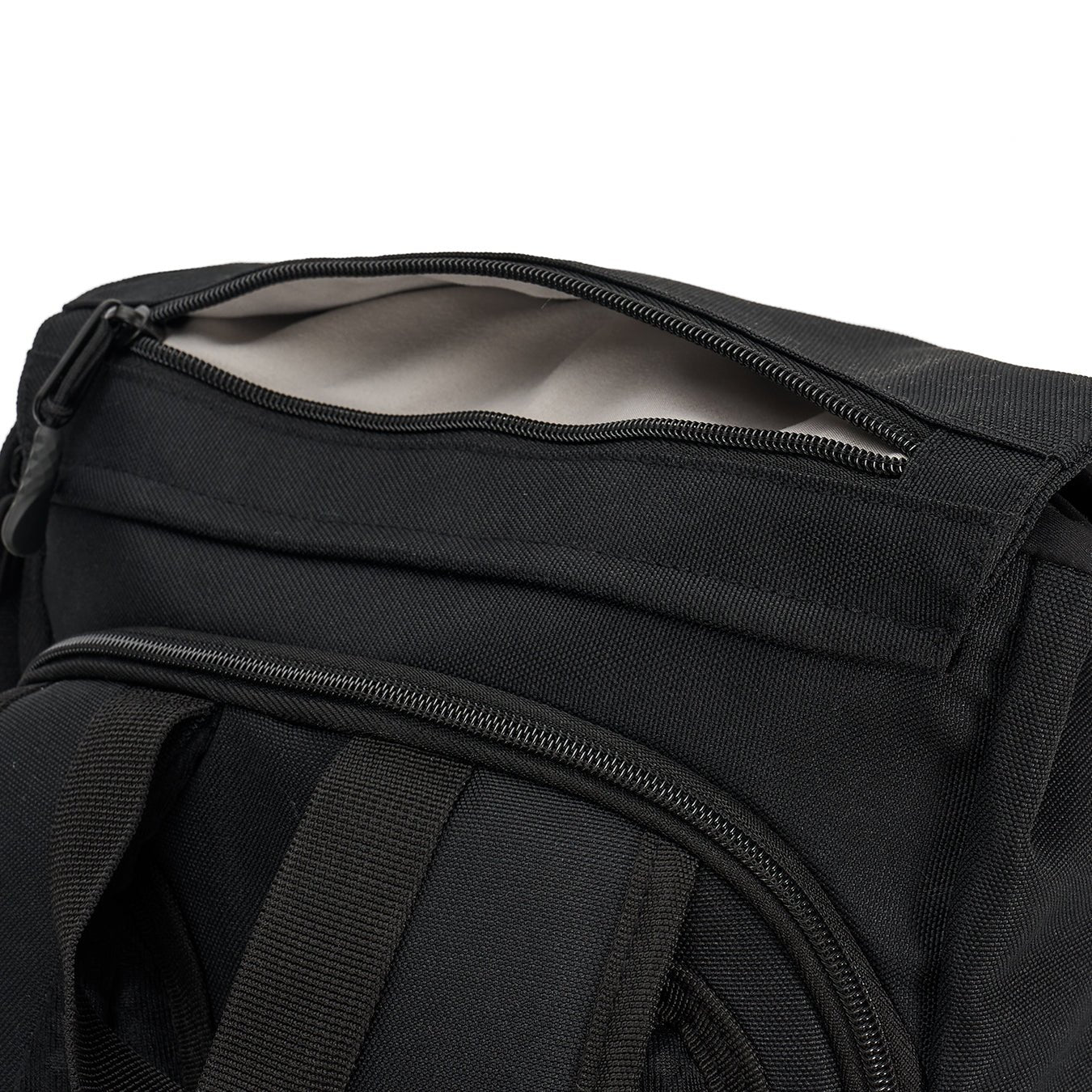 Ela Mo™ Everywhere Rucksack | Black - Image 19
