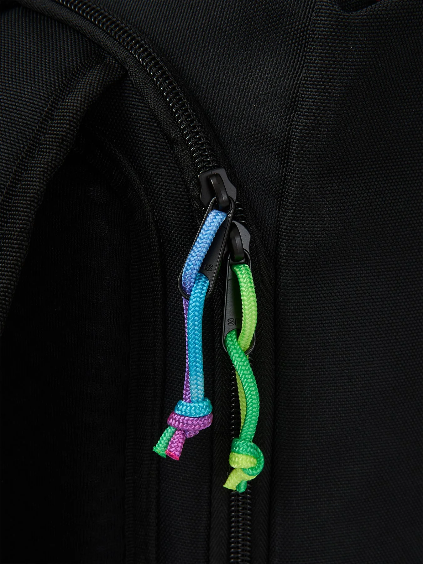 Ela Mo™ Everywhere Rucksack | Rainbow - Image 13