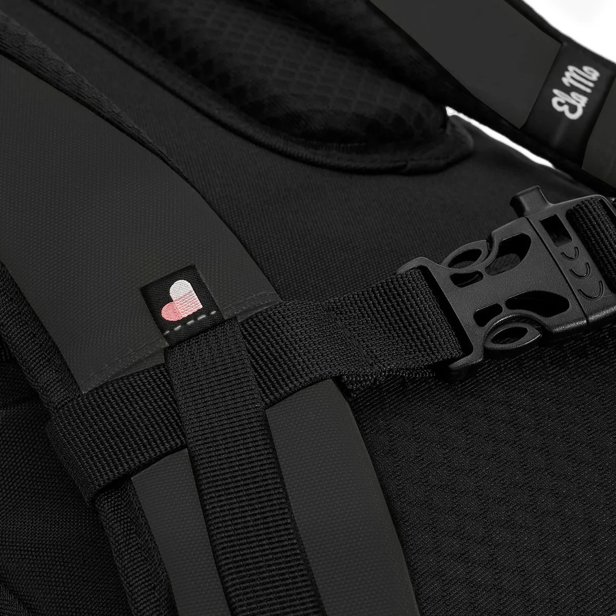 Ela Mo™ Everywhere Rucksack | Coated Edition Olive - Image 9