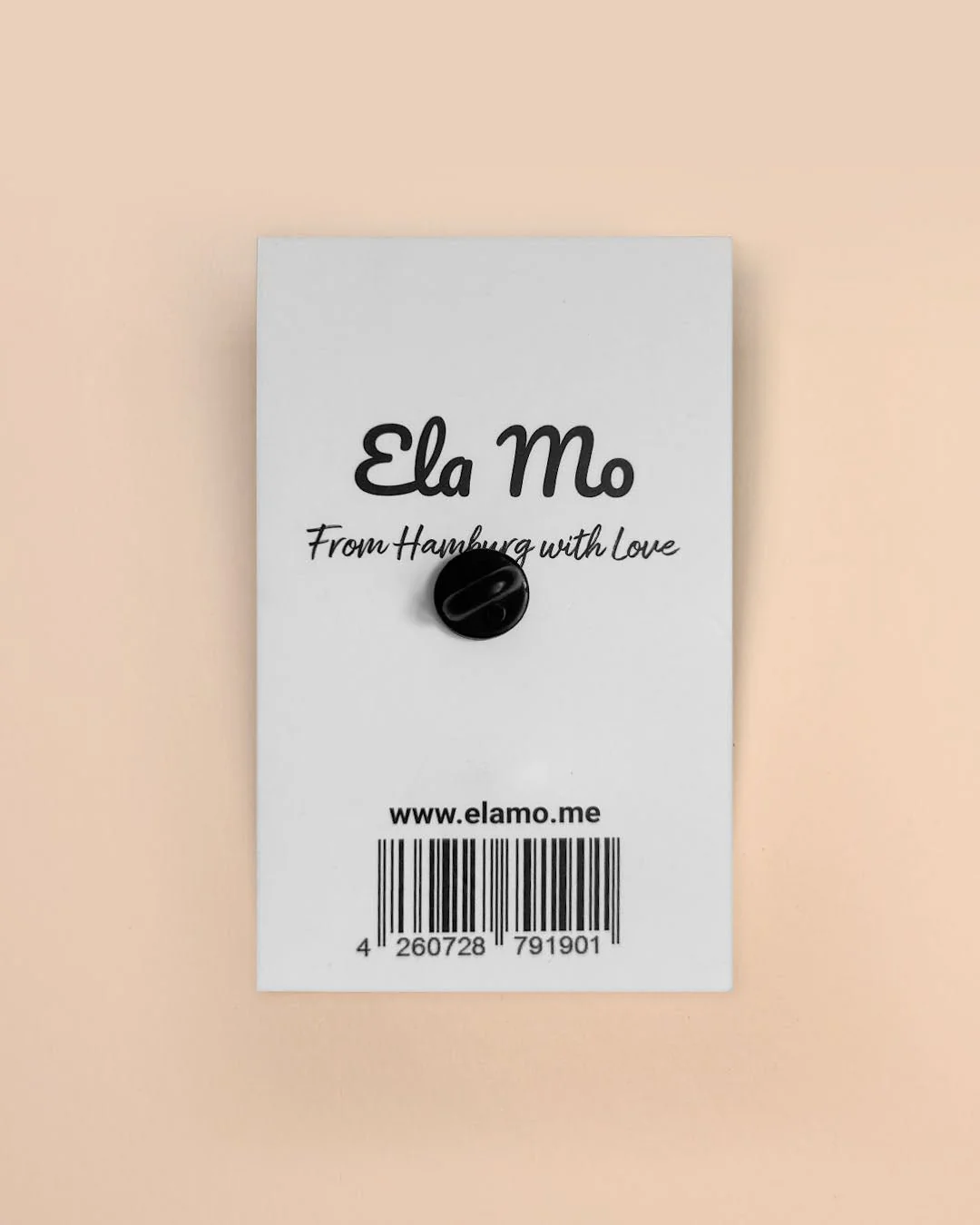 Ela Mo™ Mini Pin für Rucksäcke | Butterfly - Image 3