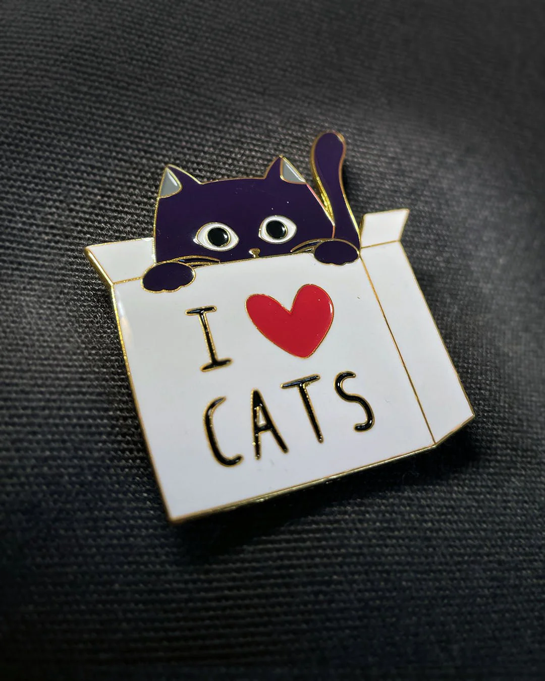 Ela Mo™ Pin für Rucksäcke | Cat - Image 3