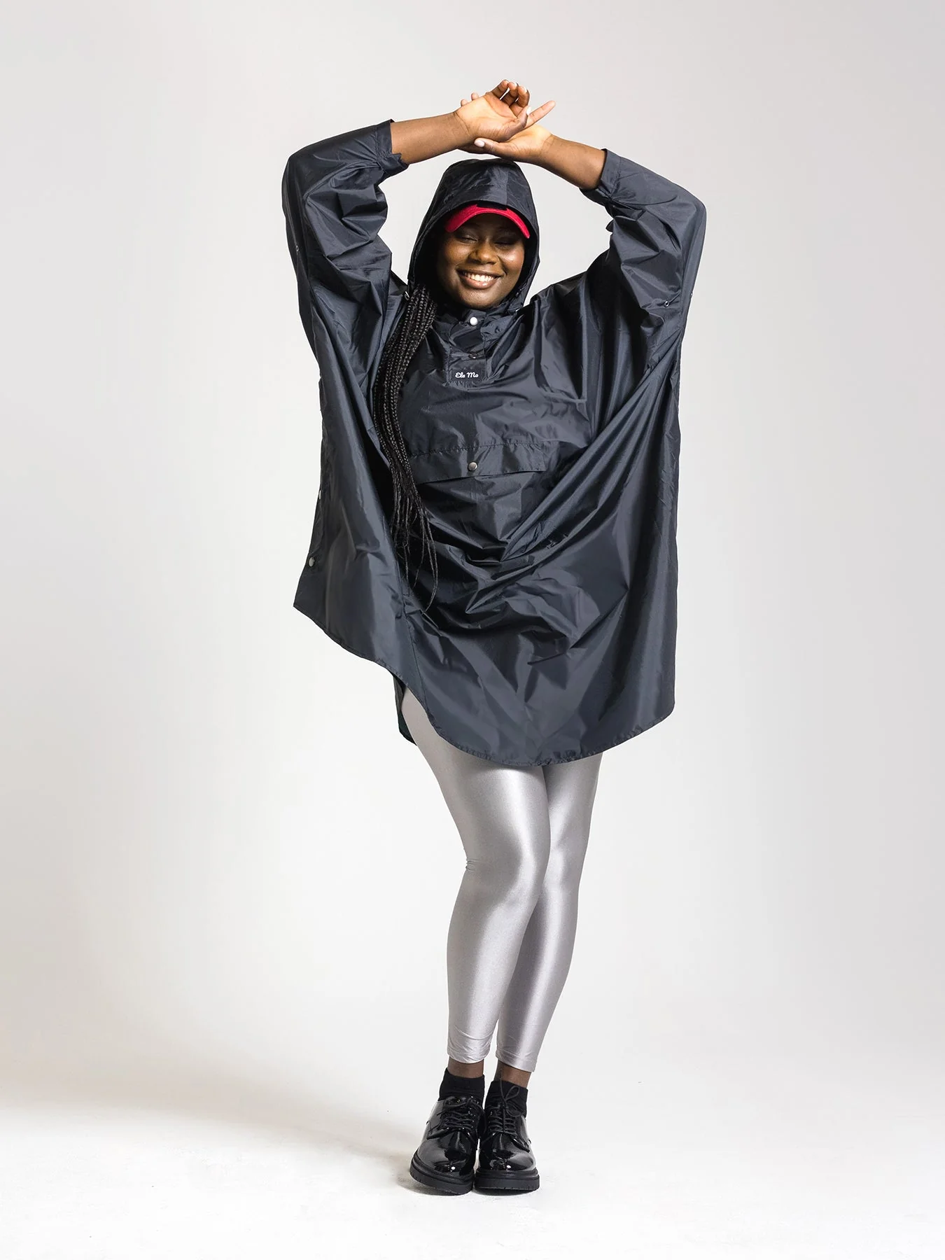 Ela Mo™ Regenponcho | Black - Image 6