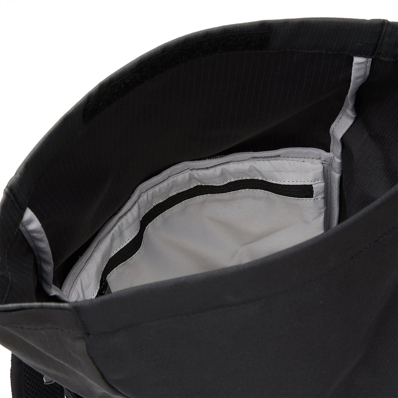 Ela Mo™ Rolltop Lite | Black - Image 13
