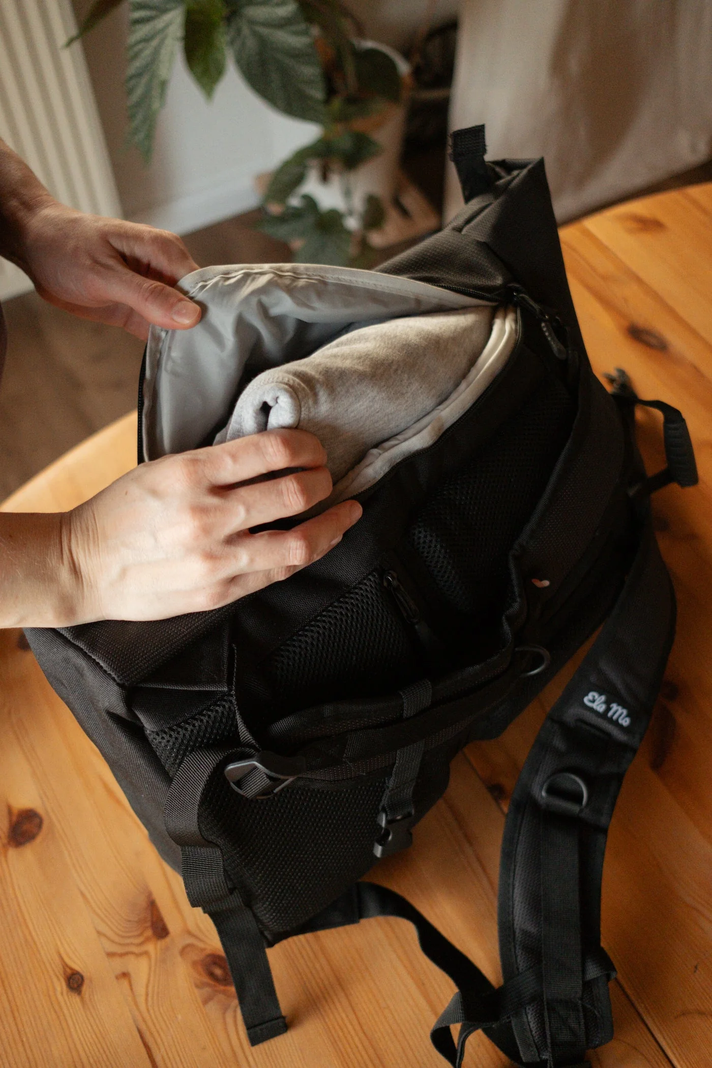 Ela Mo™ Rolltop Rucksack | Black Reflective - Image 5
